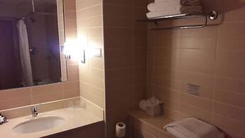 Westgrove Hotel