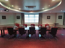 Westgrove Hotel