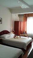 Ani Hotel
