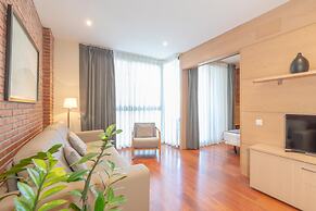 Serennia Cest Apartamentos Arc de Triomf