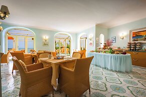 Hotel Rivamare