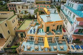 Hotel Rivamare