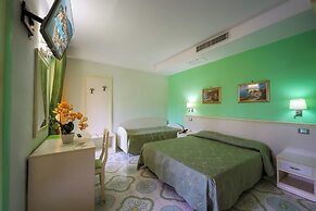 Hotel Rivamare
