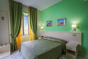 Hotel Rivamare