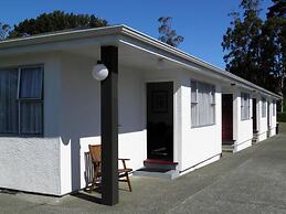 Queens Park Motels