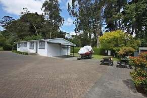 Queens Park Motels