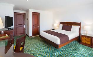 Hotel Embassy Park