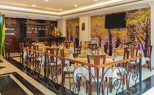 Hotel Embassy Park