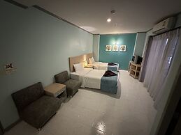 Thipurai city hotel