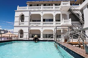 Sentrim Castle Royal Hotel