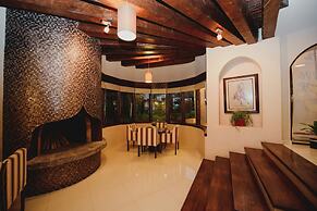Loto Azul Resort and Spa