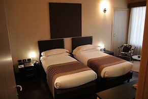 OneMhotel