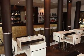 OneMhotel
