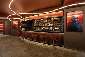 Radisson RED London Twickenham
