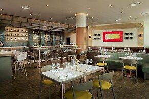Radisson RED London Twickenham