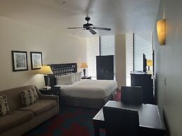 Sunchase Inn & Suites