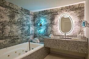 Renaissance Wind Creek Curacao Resort
