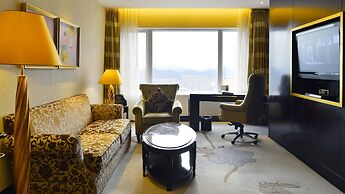 Intercontinental Dalian by IHG