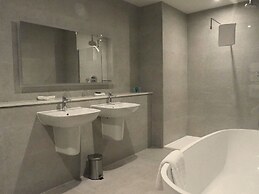 Ramada by Wyndham Telford Ironbridge