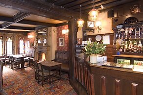George & Pilgrims Hotel