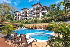 Shana by the Beach Manuel Antonio