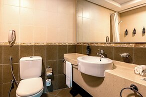 TIME Oak Hotel & Suites