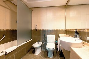 TIME Oak Hotel & Suites
