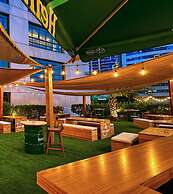 TIME Oak Hotel & Suites