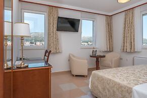Hotel Trogir Palace