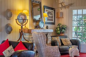 Le Fleuray Hotel & Restaurant
