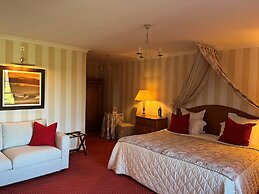 Le Fleuray Hotel & Restaurant