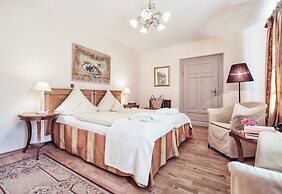 Schlossgut Oberambach BioHotel und Vitalzentrum