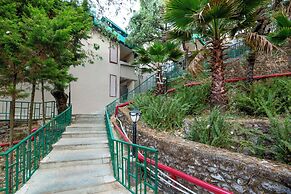 Sterling Mussoorie