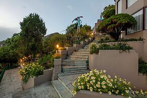 Sterling Mussoorie