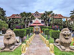 Empress Angkor Resort & Spa