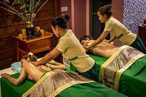Empress Angkor Resort & Spa