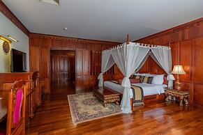 Empress Angkor Resort & Spa