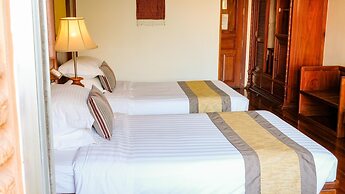 Empress Angkor Resort & Spa