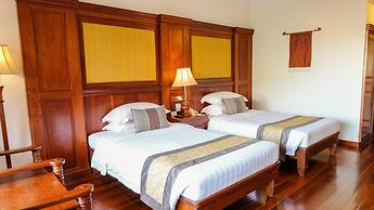 Empress Angkor Resort & Spa