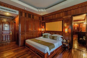 Empress Angkor Resort & Spa