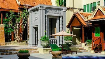Empress Angkor Resort & Spa