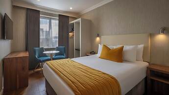 Eyre Square Hotel
