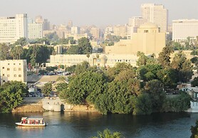 Pharaohs Hotel
