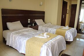 Pharaohs Hotel