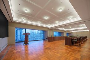 Maxx by Steigenberger on the Bund