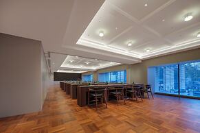 Maxx by Steigenberger on the Bund