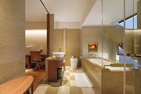 Maxx by Steigenberger on the Bund