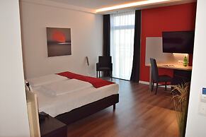 Pannonia Tower Hotel Parndorf