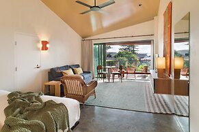 Beach Hotel Resort