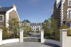 Grand Hôtel de Courtoisville